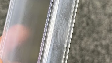 ゲート付近に年輪のような模様。これがフローマークです。